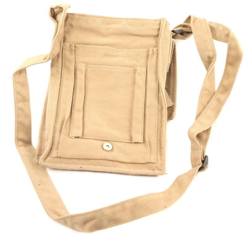 Ka Pao Tung beige shoulder bag-