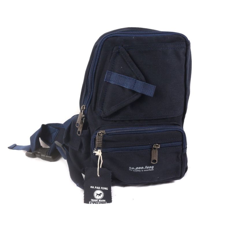 Ka Pao Tung Schultertasche - schwarz
