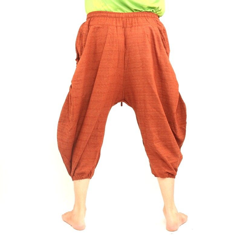 Boho capri pants with spiral pattern