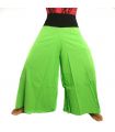 Pantalon samouraï en coton vert avec bordure noire