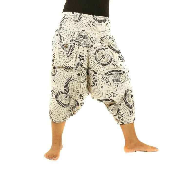Aladinhose bedruckt Retro Blumen Design