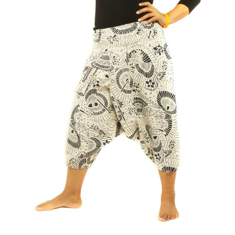 Bloomers printed retro flowers design