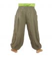 Om Goa Hose mit floralem Druck grau