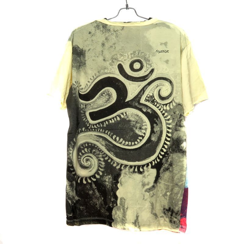 "Mirror" Om T-Shirt Größe M