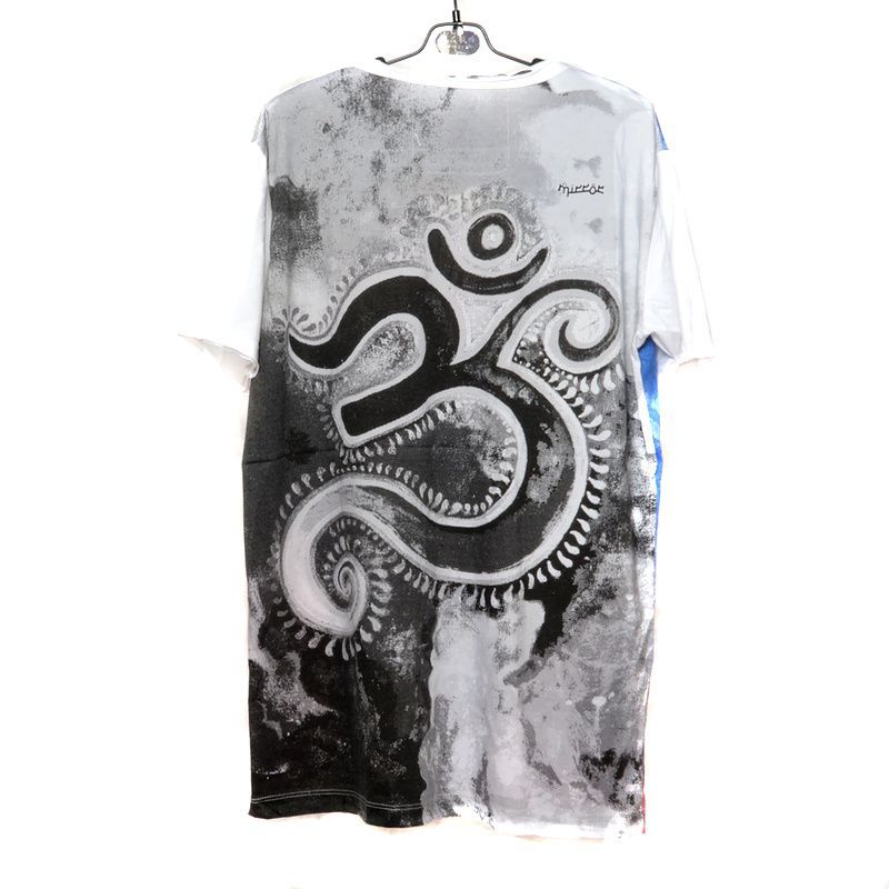 "Mirror" Om T-Shirt Größe M