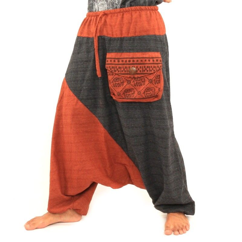 Pantalones de harén en dos tonos con un gran bolsillo lateral