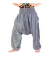 Sarouel japonais Sarouel "Stonewashed" - confortable, tendance et combinable de multiples façons en taille unique.