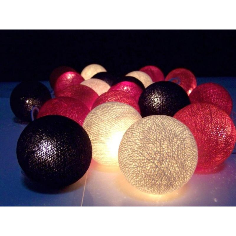 Jing Shop Lichterkette aus Baumwollkugeln, schwarz rot mix️